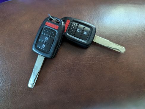 Used 2015 Honda Fit LX image 16