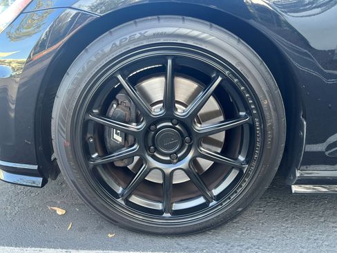 Used 2018 Volkswagen Golf R 4-Door image 20