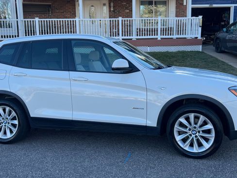 Used 2017 BMW X3 xDrive28i image 4