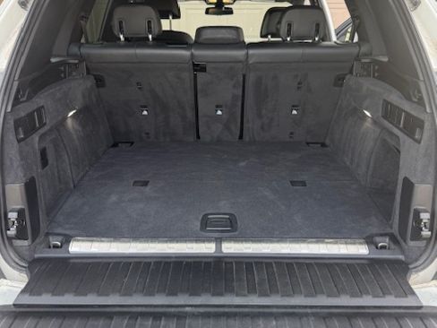 Used 2021 BMW X5 xDrive45e w/ Executive Package image 27