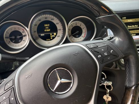 Used 2012 Mercedes-Benz CLS 550 image 14