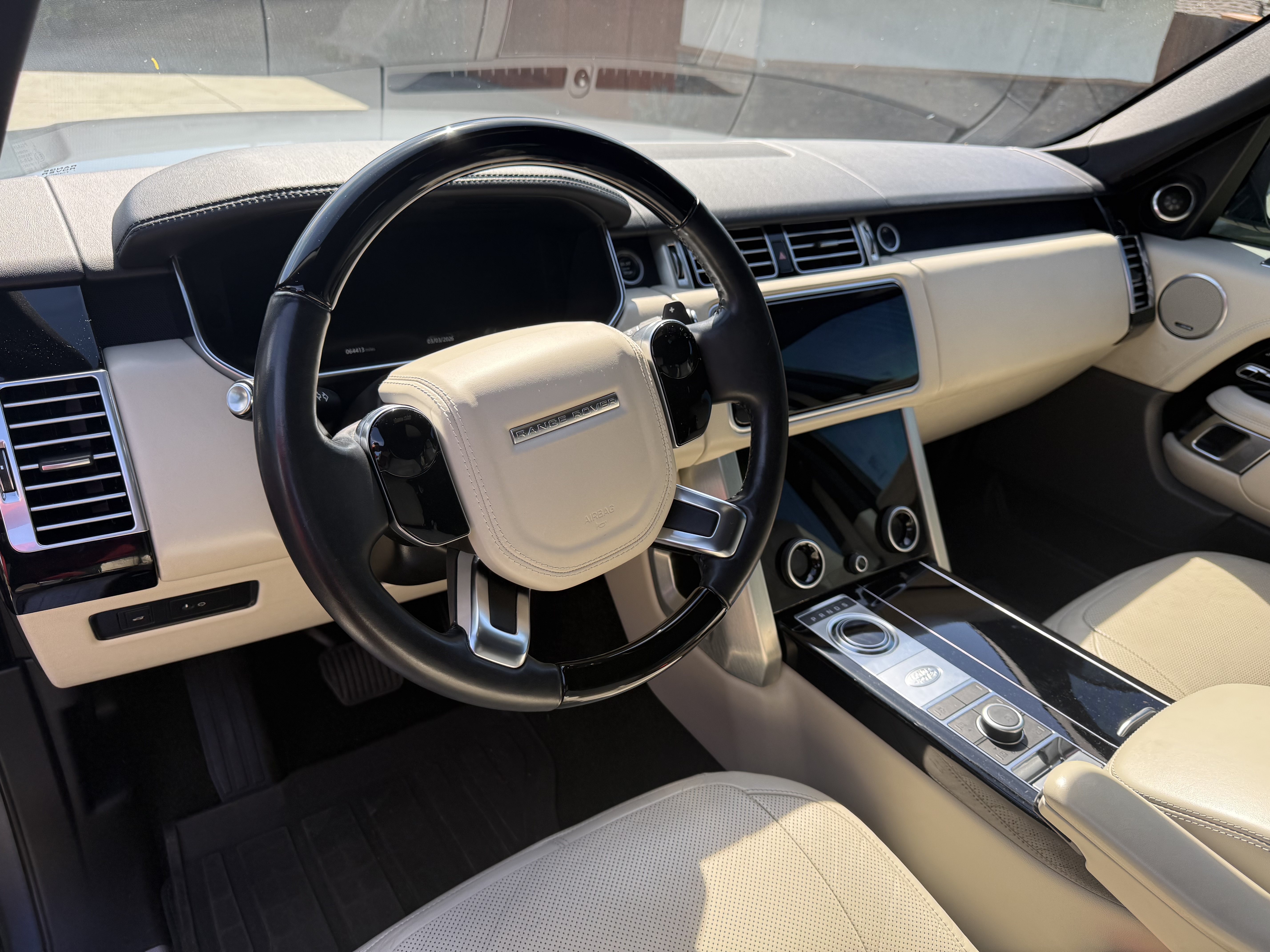 Used 2019 Land Rover Range Rover HSE AWD/4WD image 9