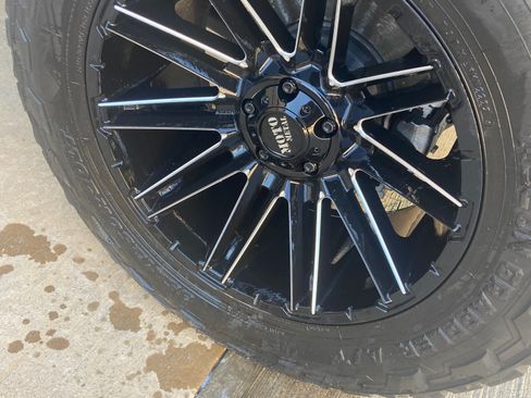 Used 2023 Jeep Wrangler Unlimited Sahara w/ Cold Weather Group image 9