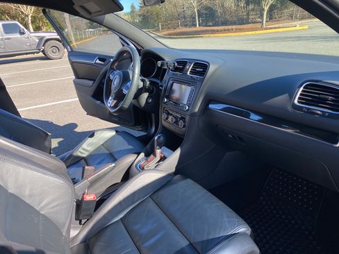 Used 2010 Volkswagen GTI 2.0T Hatchback Sedan 4D image 10