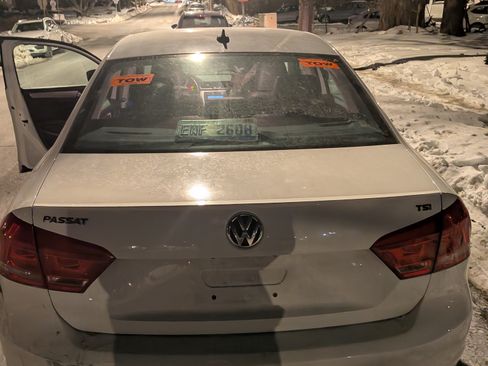 Used 2015 Volkswagen Passat 1.8T S image 5