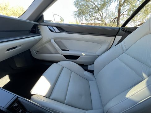 Used 2021 Porsche 911 Carrera S image 24