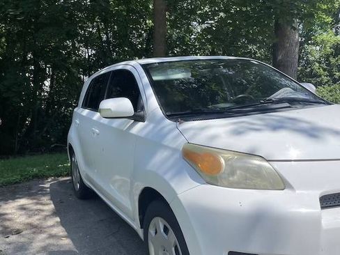 Used 2008 Scion xD image 10