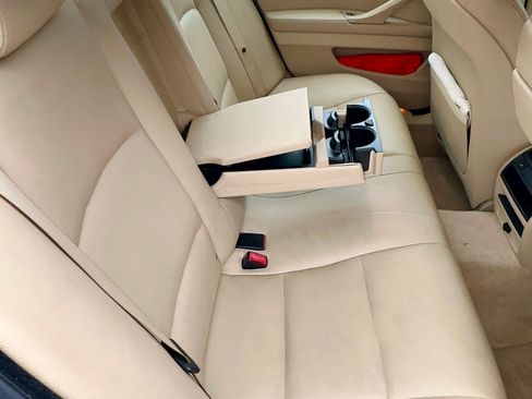 Used 2011 BMW 535i xDrive Sedan image 13