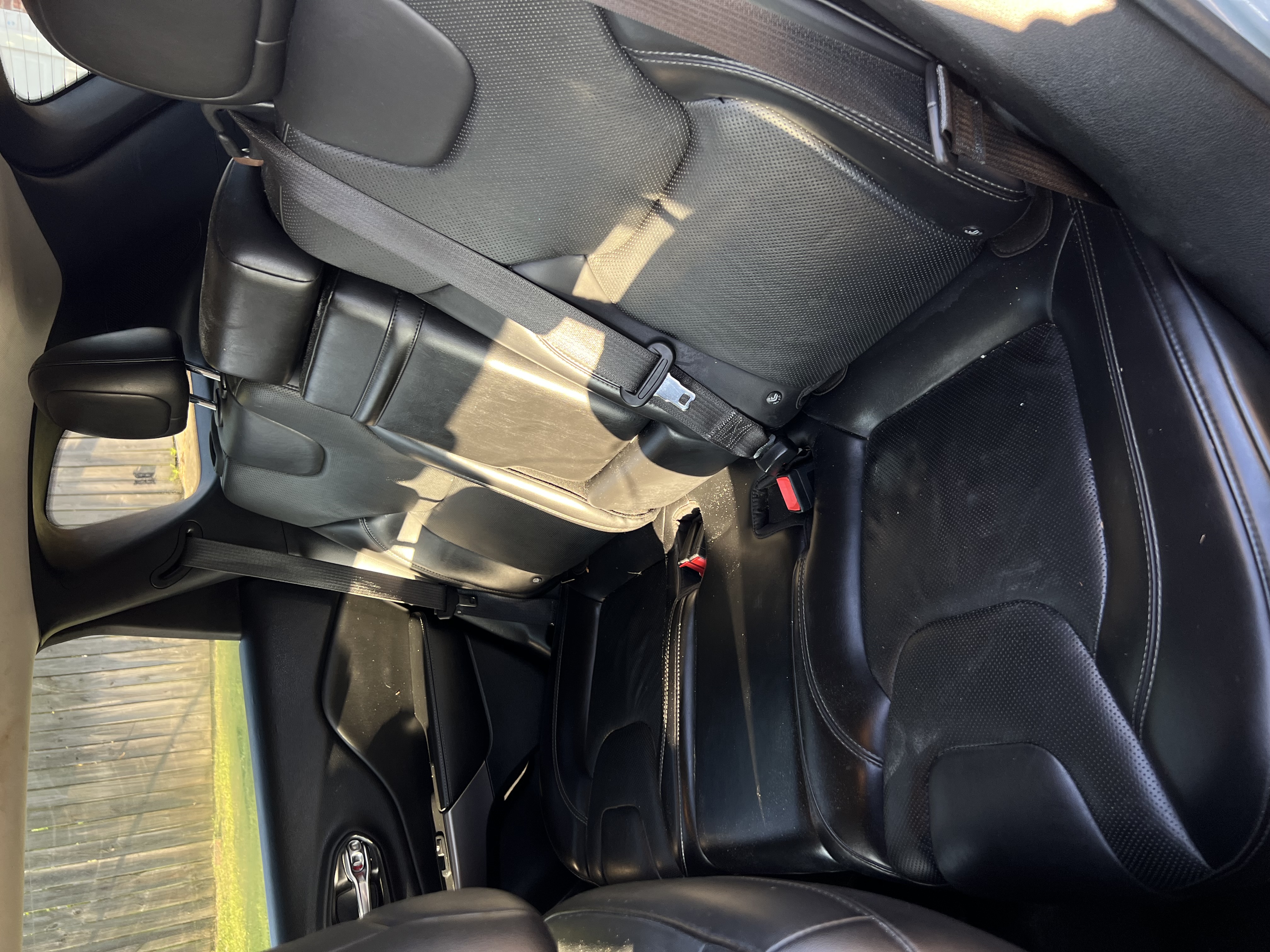 Used 2019 Jeep Cherokee Limited w/ Trailer Tow Group AWD/4WD image 8
