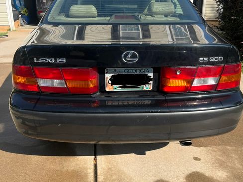 Used 1999 Lexus ES 330 FWD image 5
