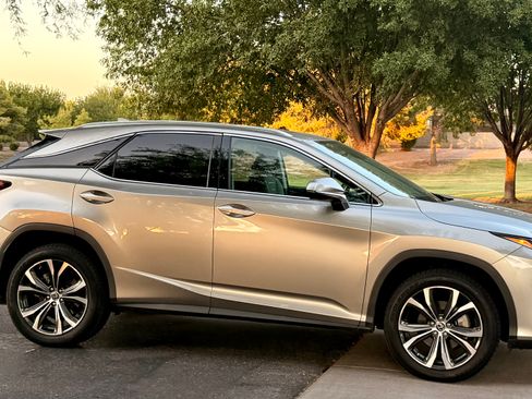 Used 2020 Lexus RX 350 AWD w/ Premium Package image 4