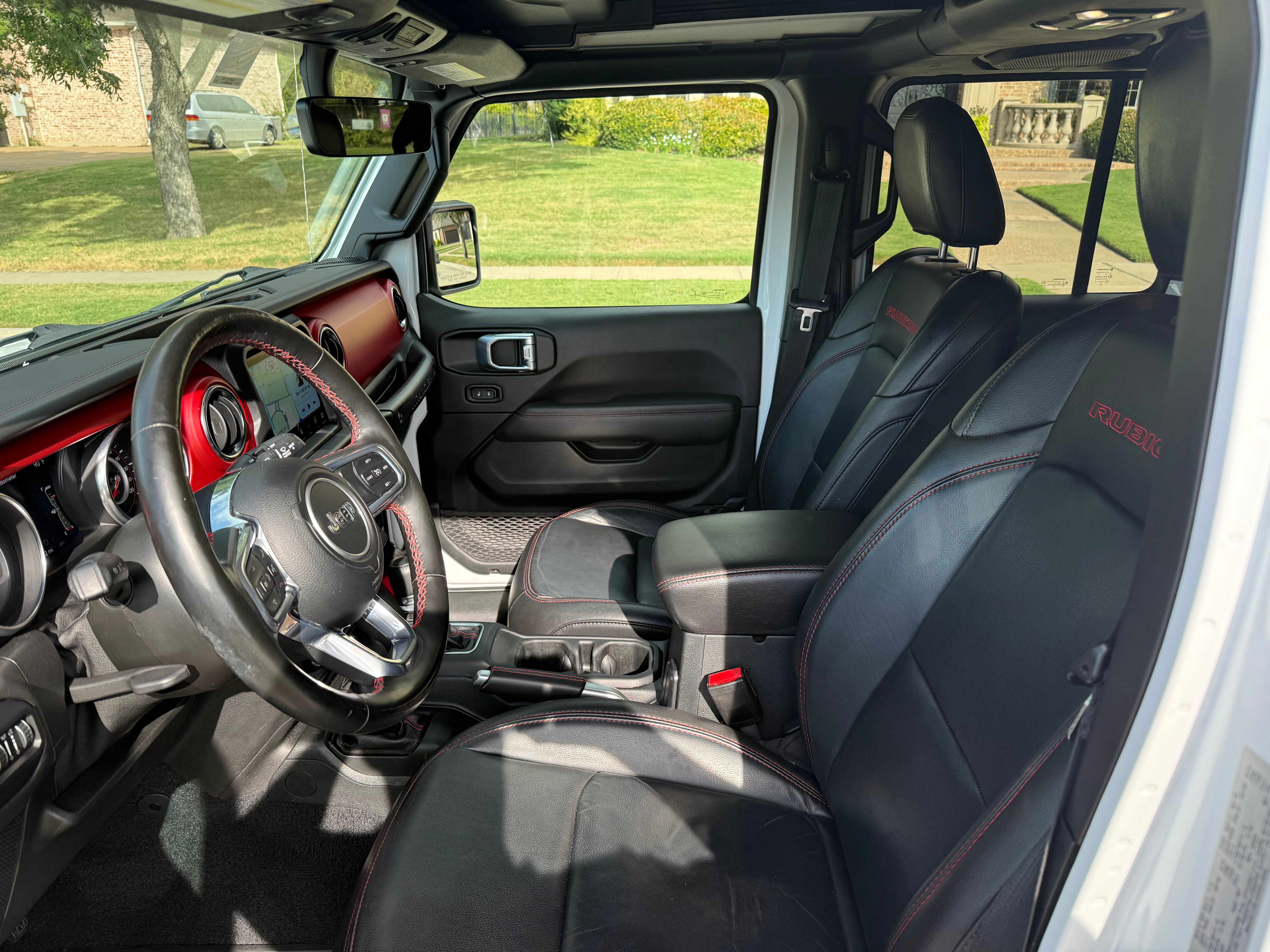 Used 2021 Jeep Wrangler Unlimited Rubicon AWD/4WD image 13