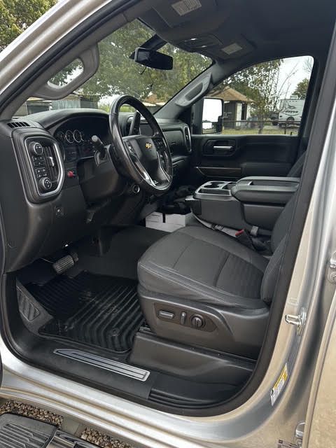 Used 2022 Chevrolet Silverado 3500 LT w/ Convenience Package AWD/4WD image 18