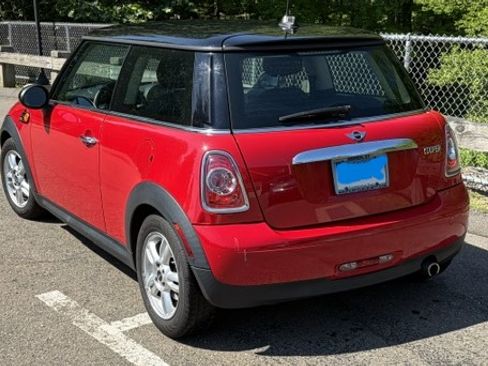 Used 2013 MINI Cooper Hardtop FWD image 2