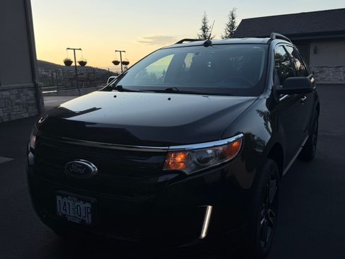 Used 2013 Ford Edge SEL AWD/4WD image 4