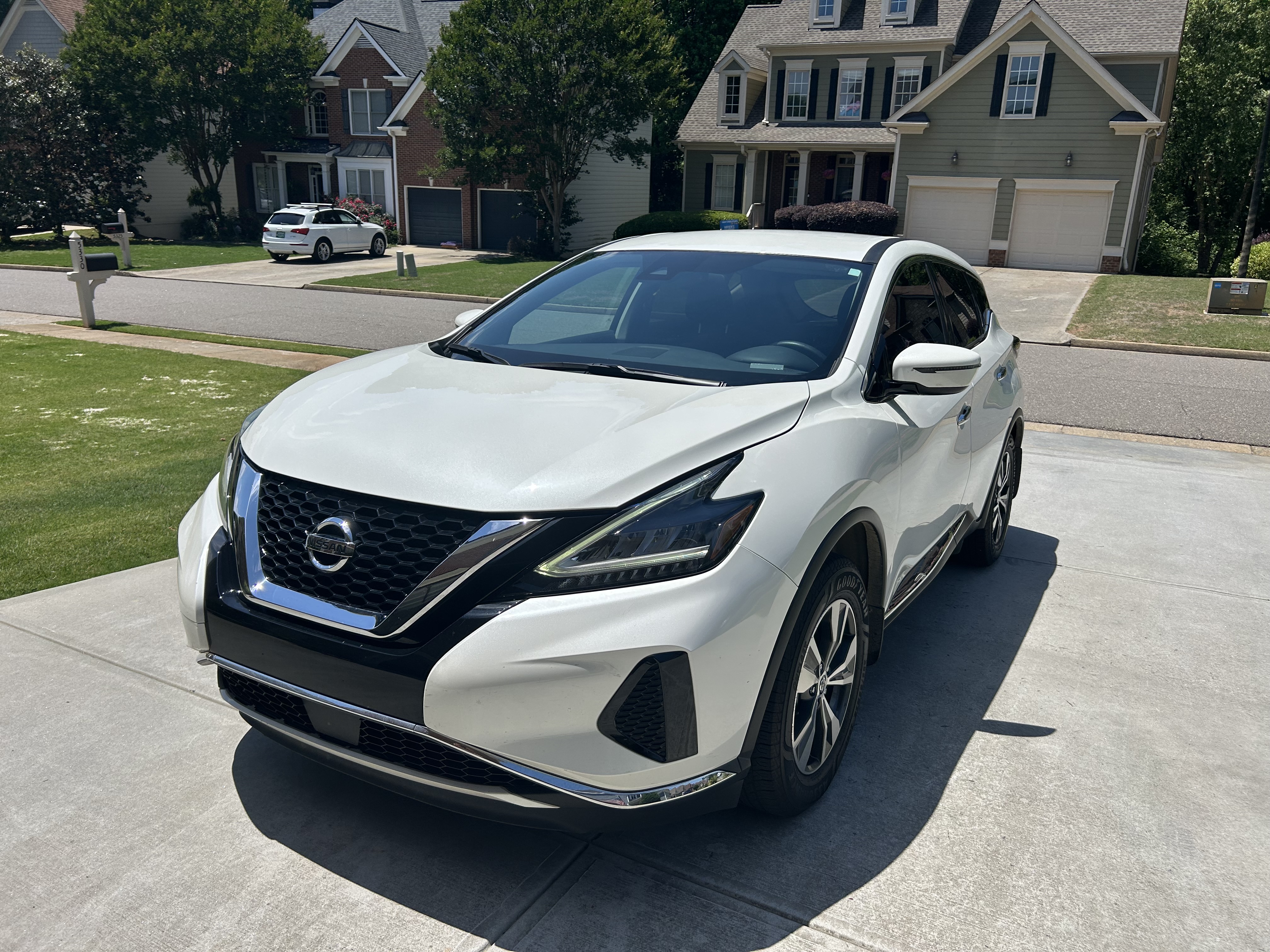 Used 2020 Nissan Murano S w/ Technology Package FWD image 1
