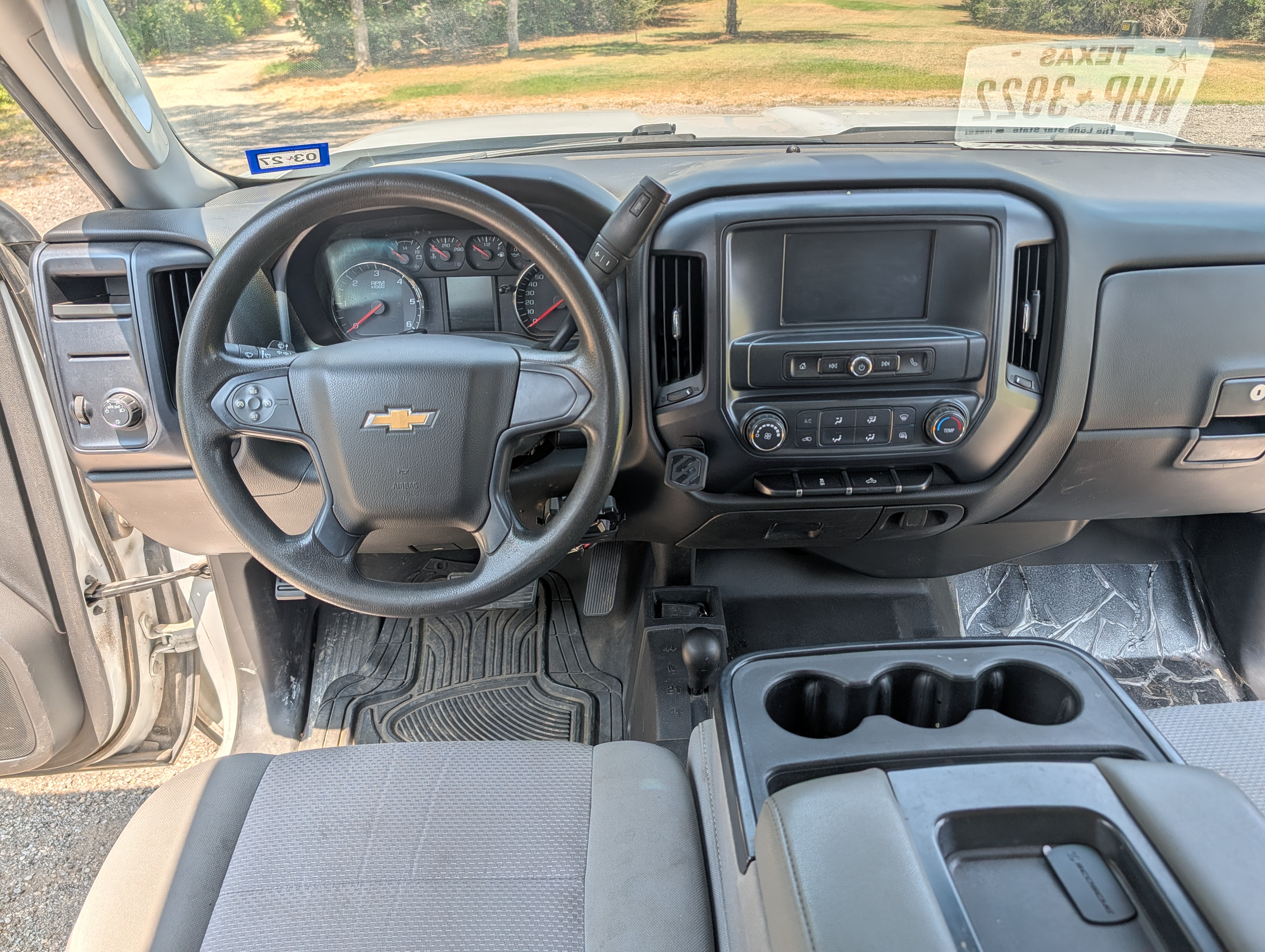 Used 2018 Chevrolet Silverado 2500 W/T w/ Snow Plow Prep Package AWD/4WD image 11