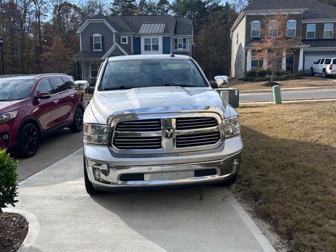 Used 2016 RAM 1500 Big Horn image 2