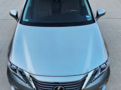 Used 2018 Lexus ES 350 w/ Navigation System Package