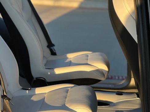 Used 2019 Tesla Model X P100D image 6