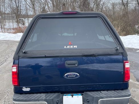 Used 2010 Ford F250 XLT image 5