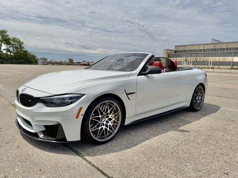 Used 2020 BMW M4 Convertible w/ Competition Package RWD image 4