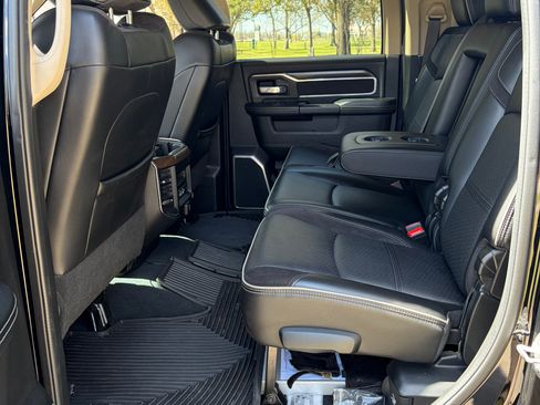 Used 2022 RAM 3500 Laramie image 15