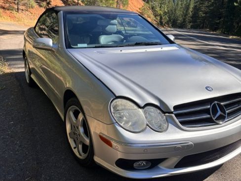 Used 2004 Mercedes-Benz CLK 500 Cabriolet image 16
