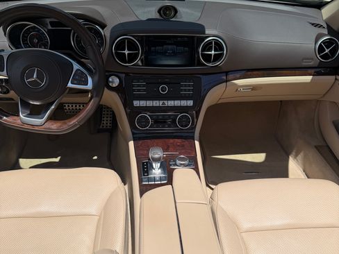 Used 2018 Mercedes-Benz SL 550 image 14