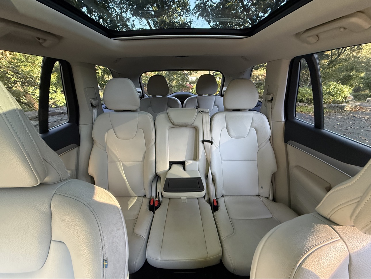 Used 2022 Volvo XC90 T5 Momentum AWD/4WD image 14