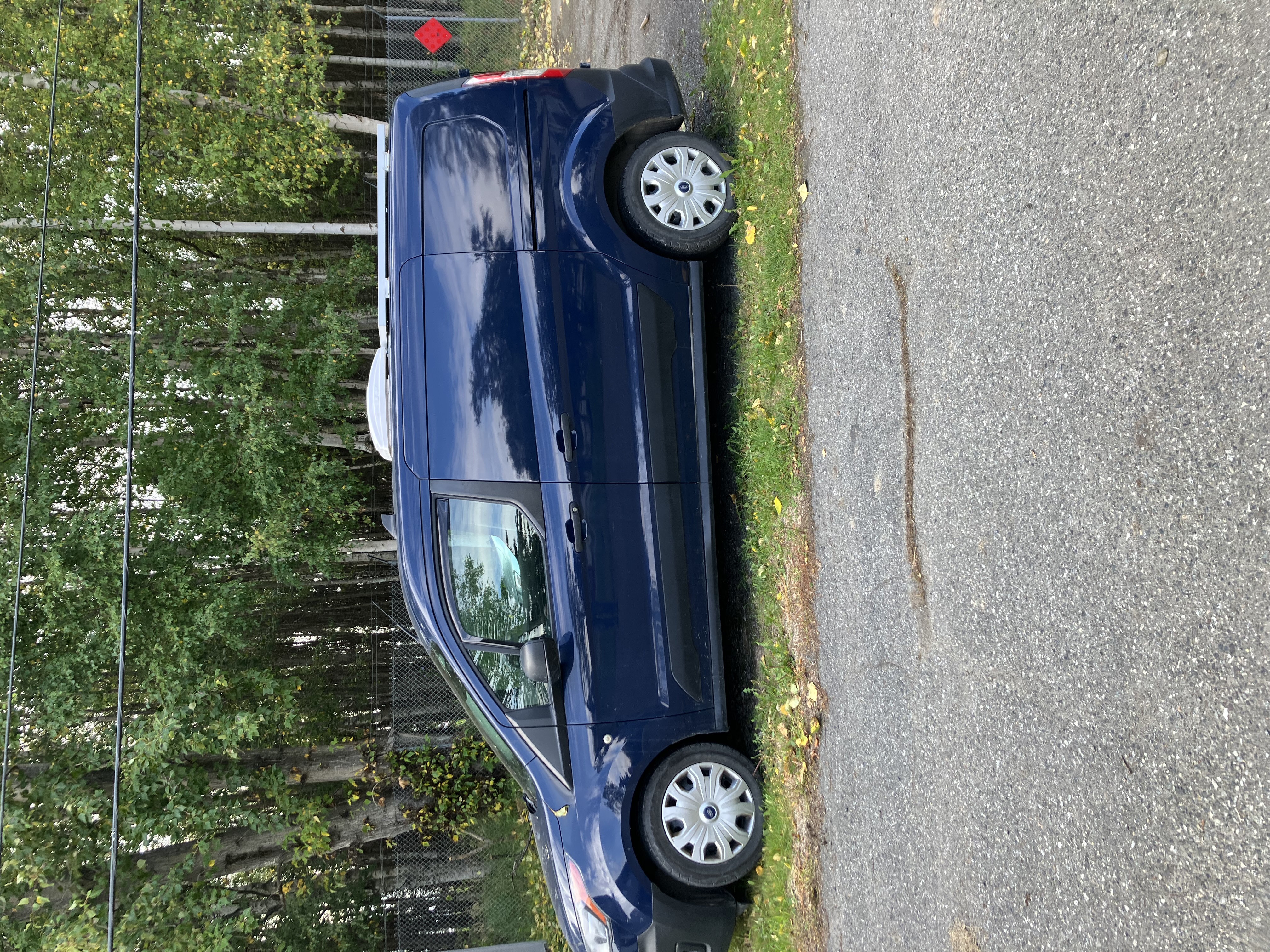 Used 2020 Ford Transit Connect XL FWD image 1