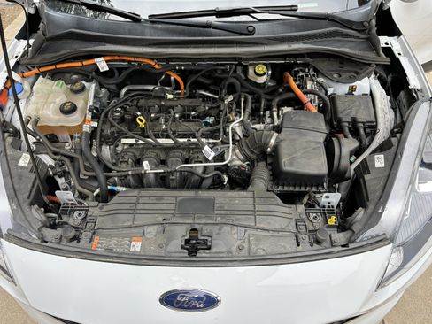 Used 2022 Ford Escape SE FWD image 24