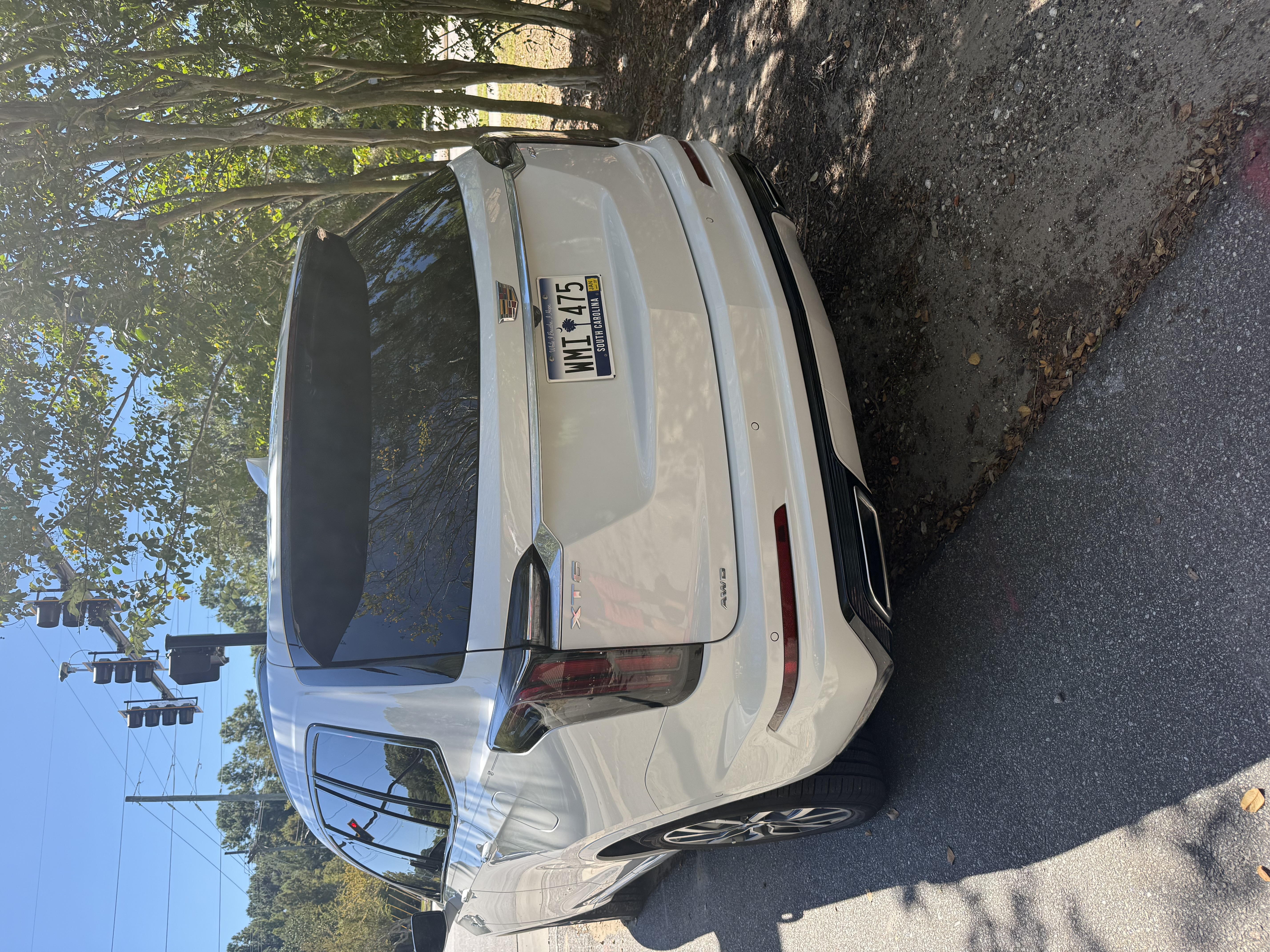 Used 2023 Cadillac XT6 Sport w/ Platinum Package AWD/4WD image 5