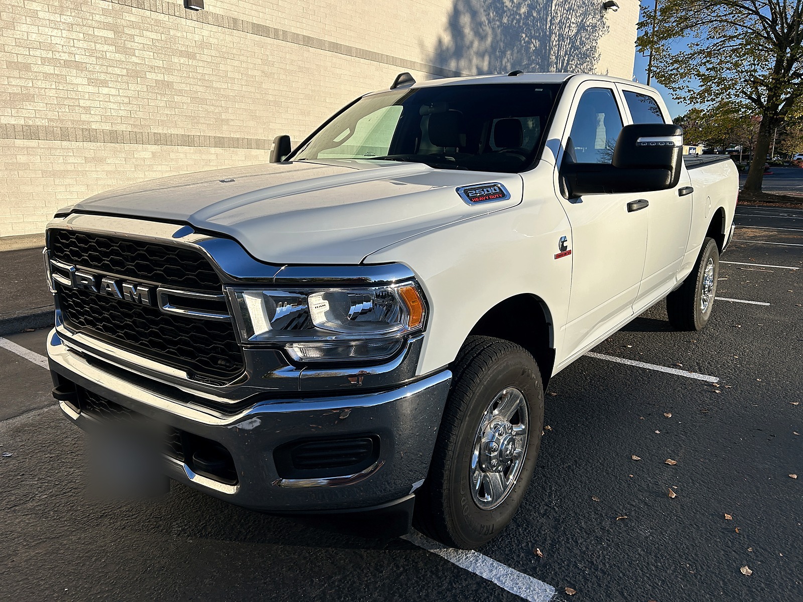 Used 2024 RAM 2500 Tradesman w/ Chrome Appearance Group AWD/4WD image 1