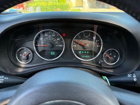 Used 2016 Jeep Wrangler Unlimited Sport w/ Quick Order Package 24S image 8