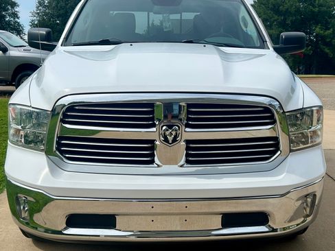 Used 2015 RAM 1500 Big Horn RWD image 4