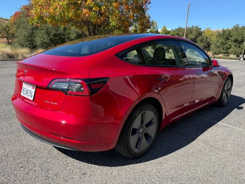 Used 2023 Tesla Model 3 Long Range image 9