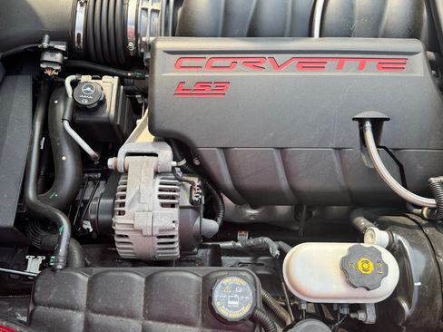 Used 2012 Chevrolet Corvette Grand Sport w/ 3LT Preferred Equipment Group RWD image 16