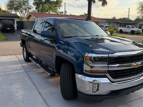 Used 2016 Chevrolet Silverado 1500 LT w/ All Star Edition image 2