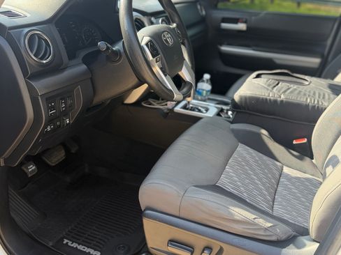 Used 2020 Toyota Tundra SR5 w/ TRD Off-Road Package image 8