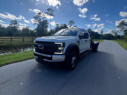 Used 2021 Ford F450 XL w/ Power Equipment Group image 2