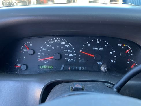 Used 2004 Ford F350 XL image 15