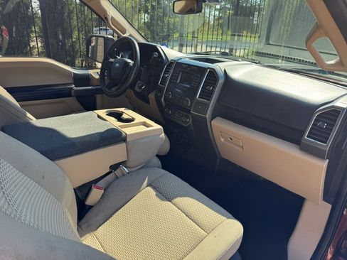 Used 2016 Ford F150 XLT w/ Equipment Group 301A Mid image 10