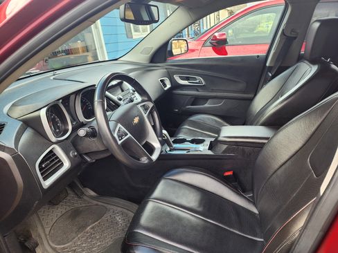 Used 2011 Chevrolet Equinox LT w/ Chrome Appearance Package image 13