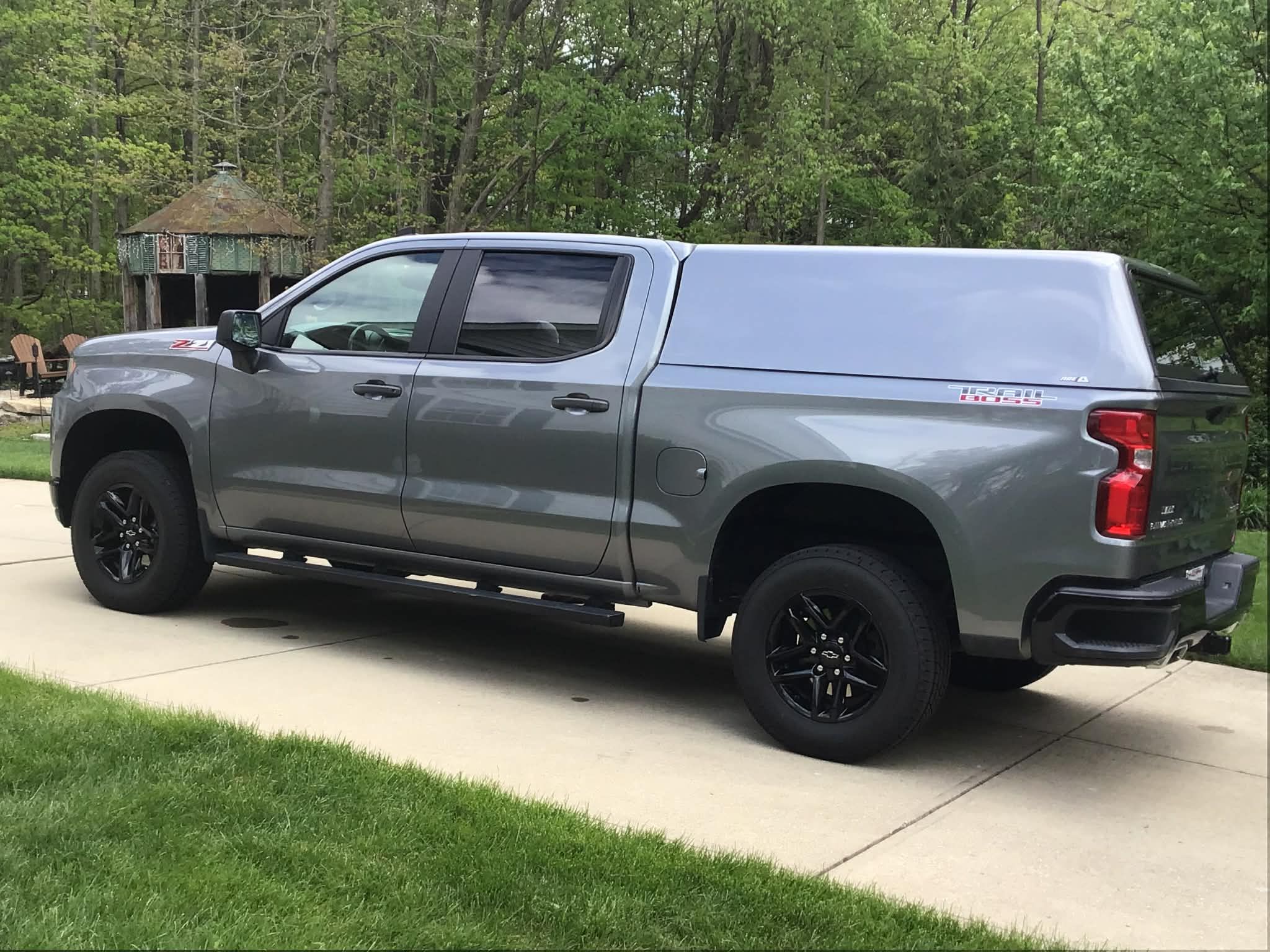 Used 2021 Chevrolet Silverado 1500 Custom Trail Boss AWD/4WD image 10