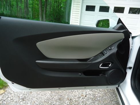 Used 2015 Chevrolet Camaro LS image 10