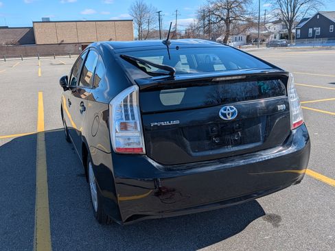 Used 2010 Toyota Prius Five image 10