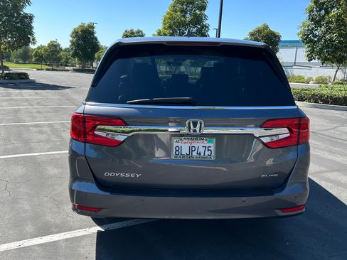 Used 2019 Honda Odyssey Elite image 9