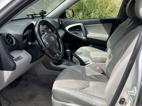 Used 2008 Toyota RAV4 Limited AWD/4WD image 16