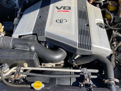 Used 1999 Toyota Land Cruiser image 25